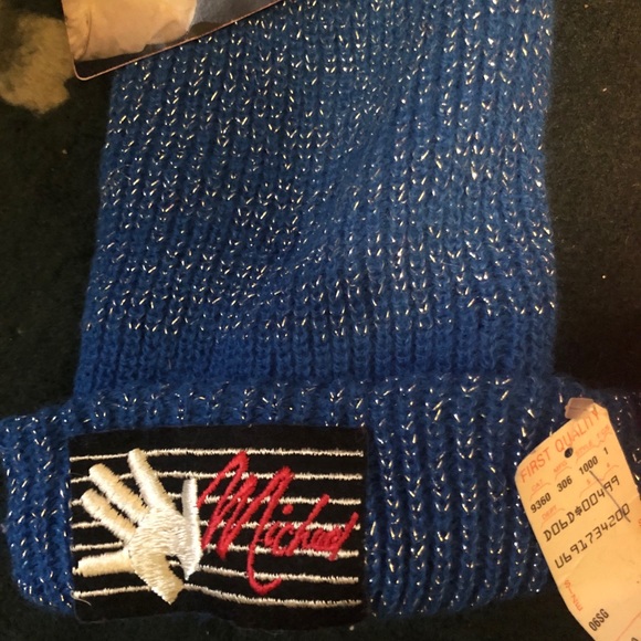 2 Michael Jackson vintage beanies NWT Cool